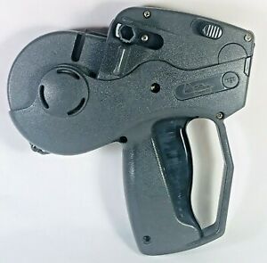 AVERY DENNISON 1131 MONARCH SINGLE LINE PRICE GUN LABEL DISPENSER - BLACK
