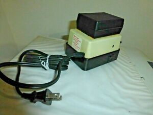 DRUMMOND PIPETAID w/ VACUUM PUMP AND POWER SUPPLY-(16122-L3)