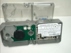 System Sensor, Intelligent Photo Electric Duct Smoke Detector, Model NO:DH200RPL