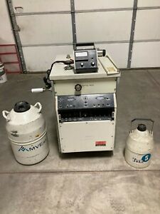 Veeco Mass Spectrometer leak detector