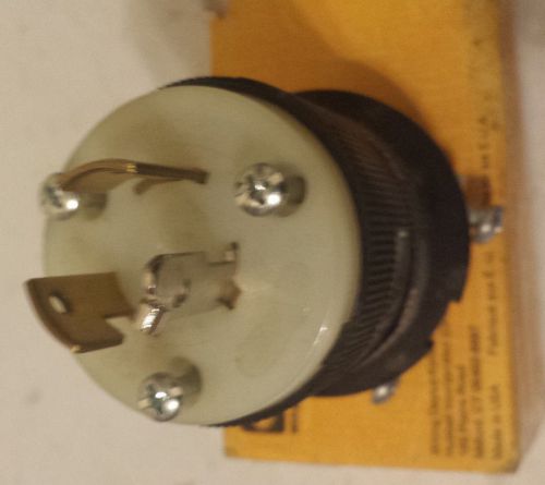 Hubbell twist lock 3 wire plug 20 a 125 v / 250 v hbl9965c receptacle for sale
