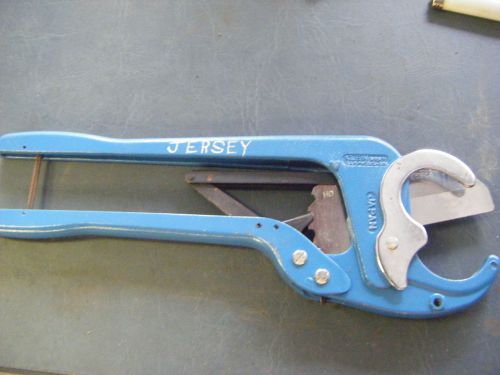 Klein Torque 57035 PVC Tubing Cutter Large Cable 2&#034; to 5&#034; Capacity CATV CIC