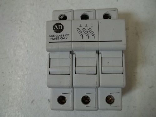 LOT OF 2 ITC VLC10 FUSE DISCONNECTOR *USED*