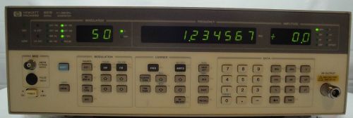 Hp / agilent 8657b synthesized signal generator, 100 khz to 2060 mhz for sale