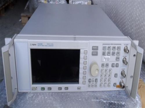 HP Agilent E4426B ESG-AP Series Signal Generator 250 kHz-4.0 GHz