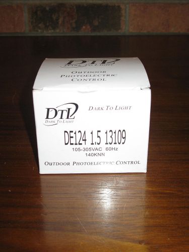 DTL DARK TO LIGHT DE124 1.5 13109 PHOTOELECTRIC CONTROL 105-305VAC