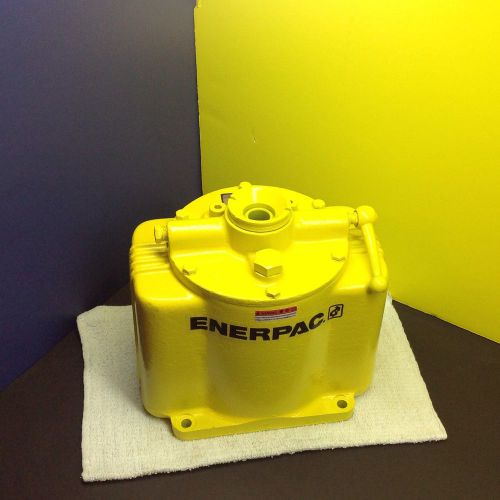 Enerpac p50, hydraulic hand pump,single speed 5,000 psi + handle usa made nice for sale