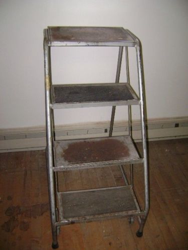 Steel rolling stair ladder gray 4 step for sale