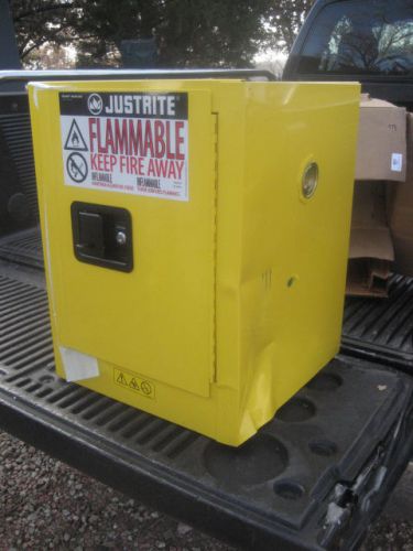 Justrite 4 gal. sure-grip ex safety cabinet for flammable liquids - new!! for sale