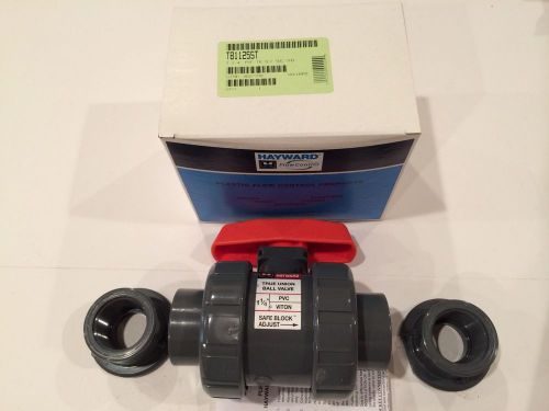 Hayward tb1125st 1 1/4&#034; pvc true union ball valve socket threaded new in box for sale