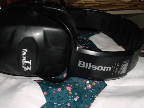 Bilsom ear protectors sound muff Thunder T3 noise reduction drum music moms help