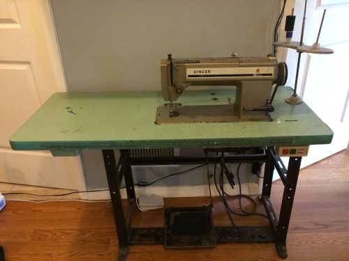 Singer 591 D200a Vintage Industrial Sewing Machine