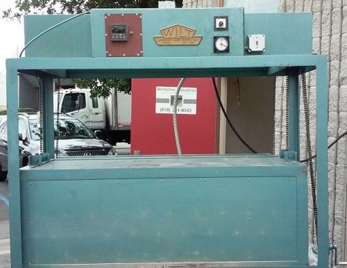 Wilt glass blowing annealing oven model 200 for sale