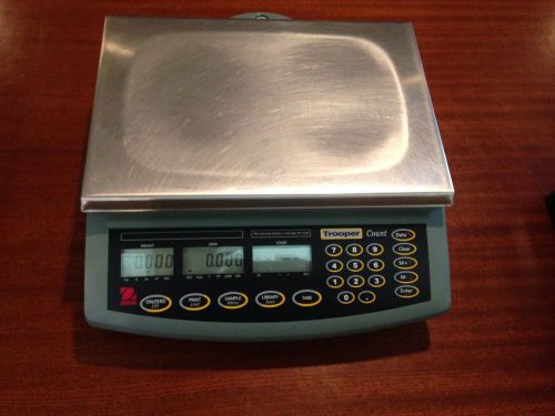 OHAUS TROOPER COUNT TC3RS COMPACT DIGITAL INVENTORY COUNTING SCALE 6 LB CAPACITY