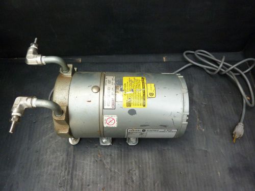 GAST 0522-V103-G18DX Vacuum Pump
