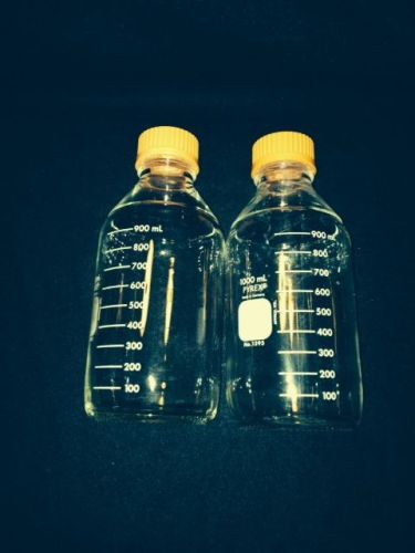 Lot of 2 1000ml pyrex glass lab storage bottles for sale