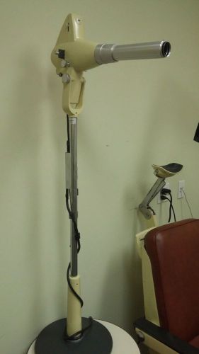 AO chart projector
