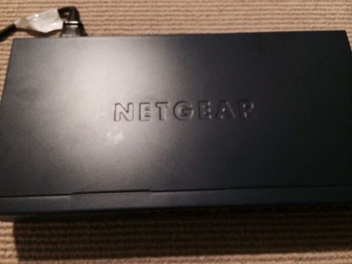 Netgear ProSafe 24 Port 10/100 Switch JFS524