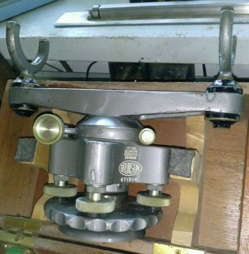 Brunson Rotating Mounting Base in Vintage Original Wooden Carry Case 671514
