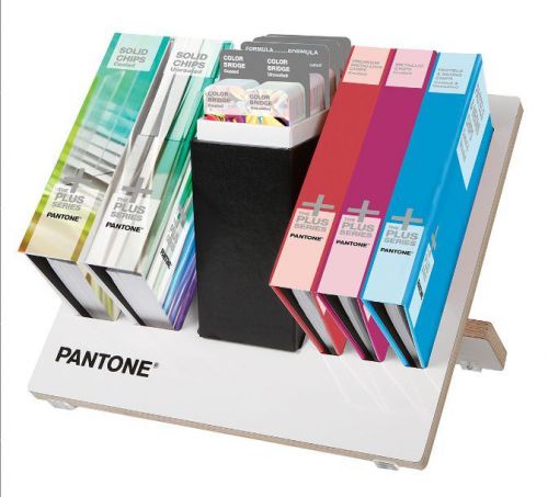NEW Pantone Reference Library PLUS SERIES Guides and Chip Books GPC205