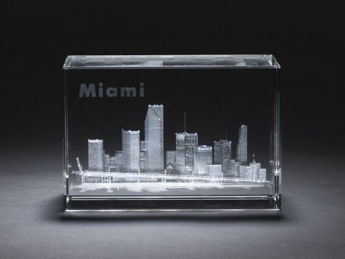 Miami (Skyline) Full 3D Engraved Crystal Cube + LED BASE