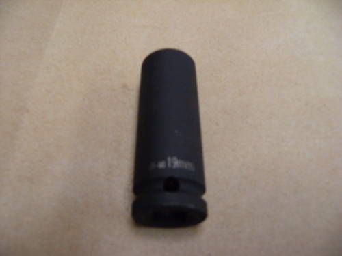 Deep impact socket metric-19mm 1/2&#034; dr. 6 pt cr mo-new for sale