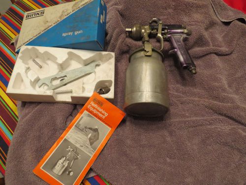 Binks model 7 paint spray gun + quart pot-nozzle marked 36sk for sale
