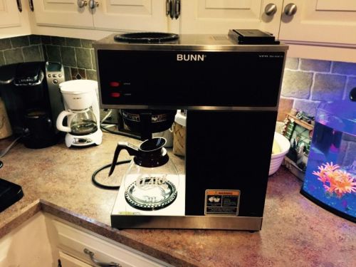BUNN VPR Black Coffee Maker 12 Cup Pourover Commercial Brewer With Decanter