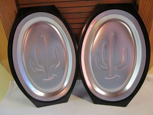 2 Nordic Ware Sizzling Steak Fajita Food Platter Holders Plate Metal Tray Cactus