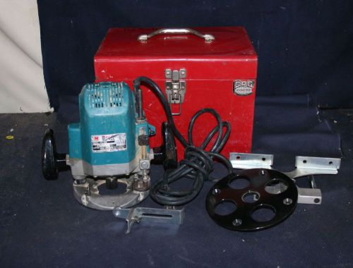 NICE! MAKITA 3 1/4 HP PLUNGE ROUTER MODEL 3612BR - W/EXTRAS