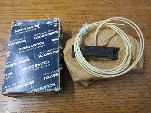 NEW NOS Microswitch 40FR1-3 Magnetic Proximity Switch