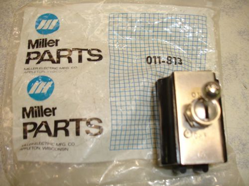 MILLER Electric Switch 011-813 3PST 20 Amp Toggle Switch $57