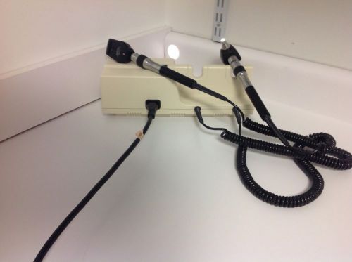 Welch Allyn 767 Wall Transformer Otoscope Ophthalmoscope With Heads.