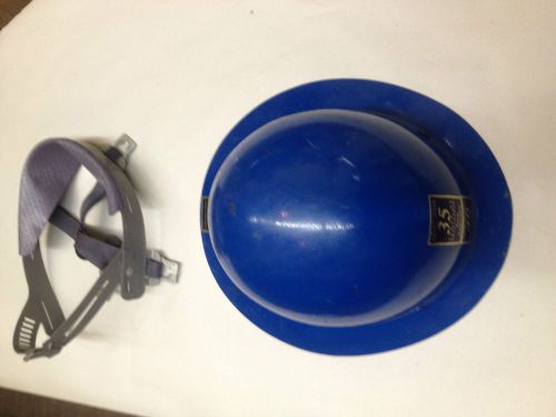 Msa skullgard mine safety fiberglass protective hard hat with suspension for sale
