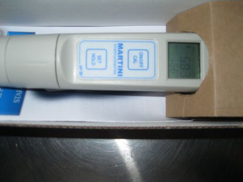Milwaukee pH56 High Accuracy Pocket sized pH/Tem Meter w/Replaceable electrode
