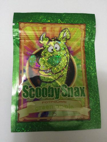 100 Scooby Snax Apple 4g EMPTY** mylar ziplock bags (good for crafts jewelry)