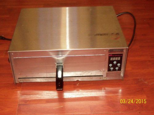 Wisco industries model 425a   commercial pizza oven w/digital controls for sale