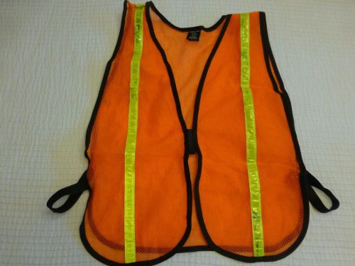 Reflective Safety Vest, Bright Orange Mesh, Velcro Closure Size L