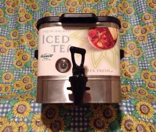 Curtis Oval 3 Gallon Iced Tea Dispenser w/Brew thru Lid &amp; Cap Stainless Steel