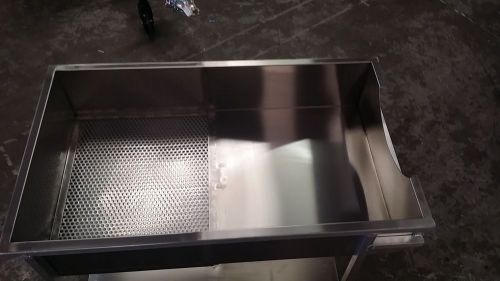 LARGE KETTLE CORN COOLING /  SIFTING TABLE ***NEW*** STAINLESS STEEL