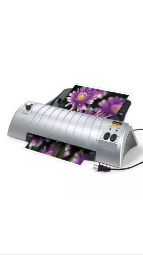 Scotch Thermal Laminator TL901 2 Roller System With 90 Pouches