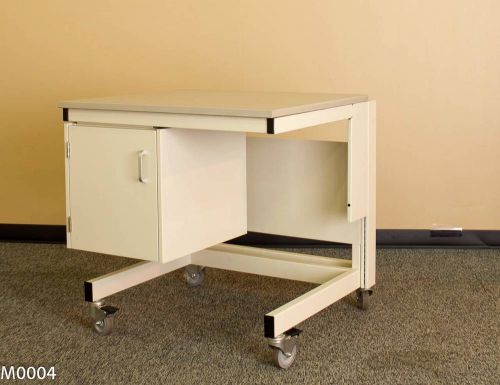 Mott 36&#034; mobility sigma cart w/top laboratory cart (m0004) for sale