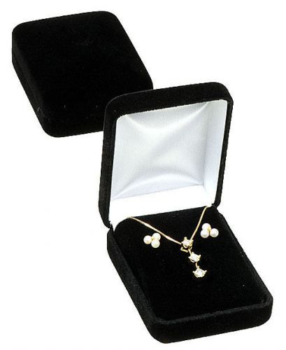 Black Velvet Pendant  Earring Jewelry Gift Box 2 1/4&#034; x 3&#034; x 1 1/4&#034;H