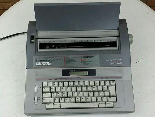 Working SMITH CORONA SD 660 Spell Right Memory Typewriter