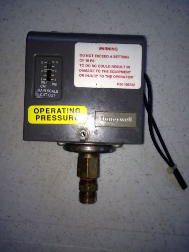Honeywell Low water pressure switch