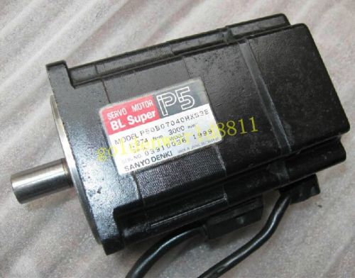 Sanyo Servo Motor P50B07040HXS3B good in condition for industry use
