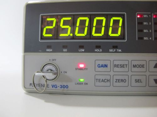 KEYENCE VG-300 LASER SENSOR CONTROLLER
