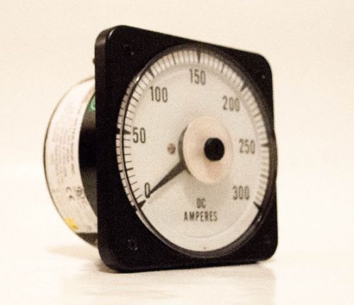 Crompton 077-05AA-EYRX-SM 0-300 DC Ammeter