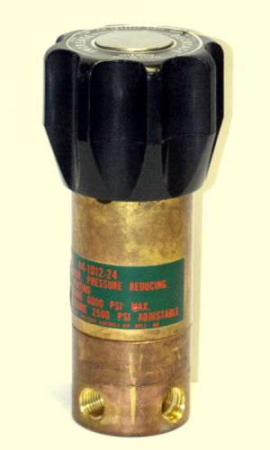 Tescom 4-way regulator pressure reducing self venting 44-1012-24 6000psi for sale