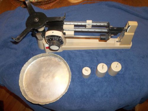 Used Vintage Ohaus Dial-O-Gram TripleBeam Balace Scale 2610g w/ Set of Weights